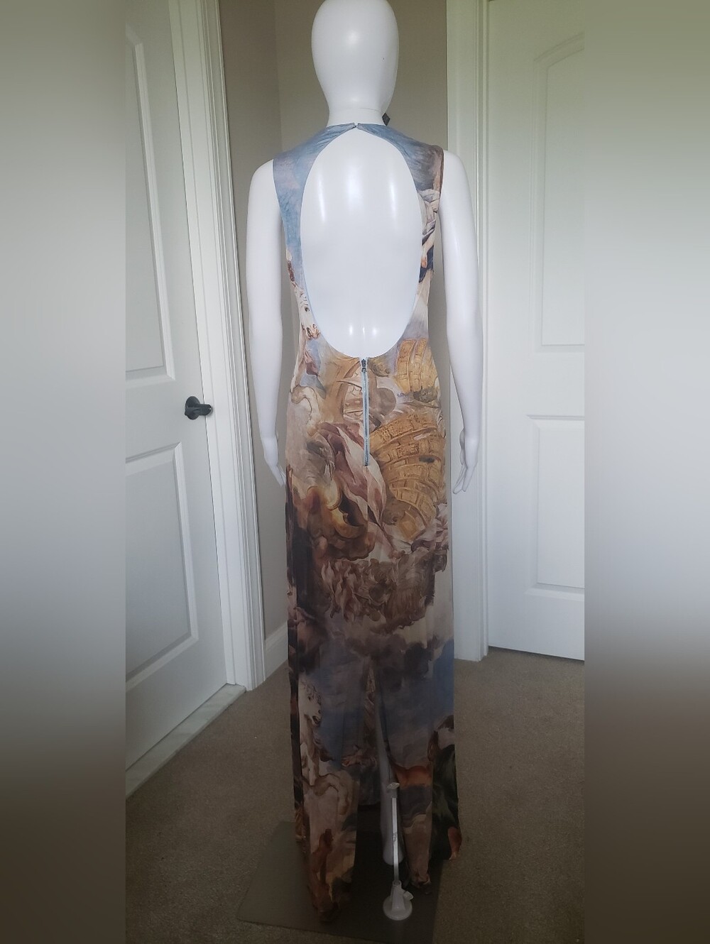Alice + Olivia Backless Maxi Dress with Classical Print - Blue & Cream - Picture 4 of 9